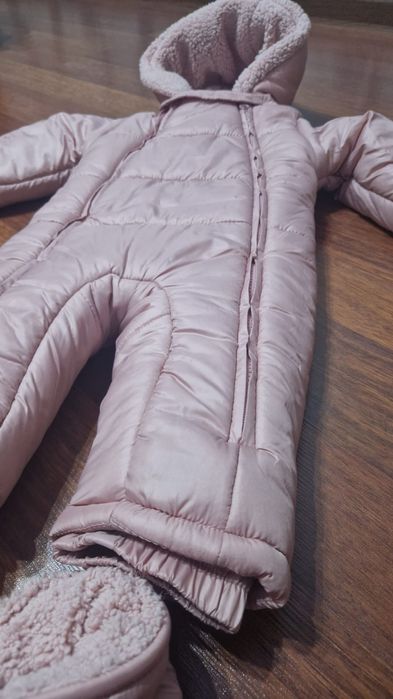 Продам детский зимний комбинезон