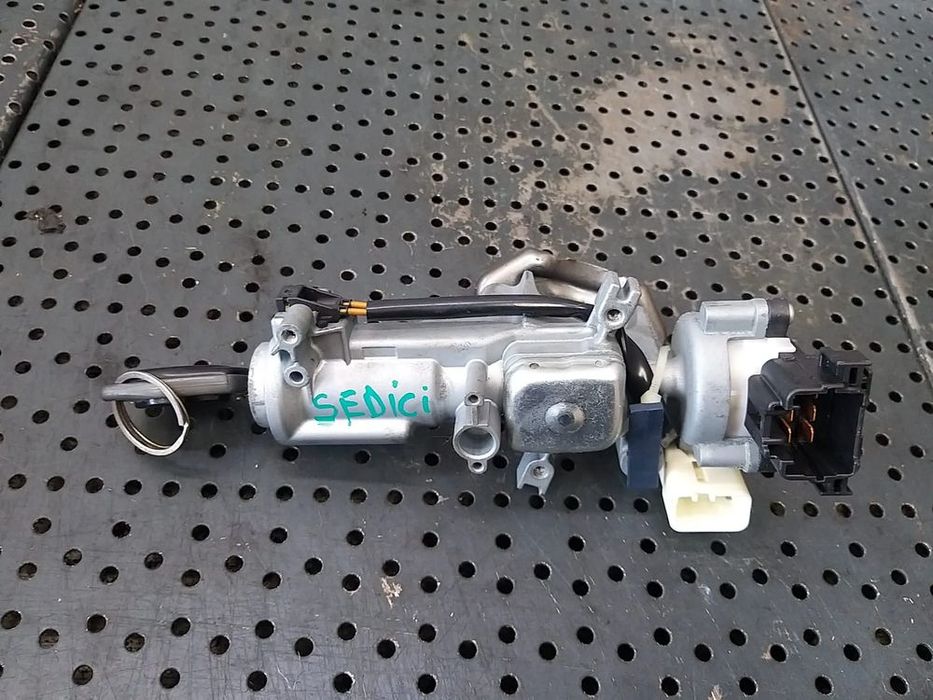 Contact auto cu cheie fiat sedici 189