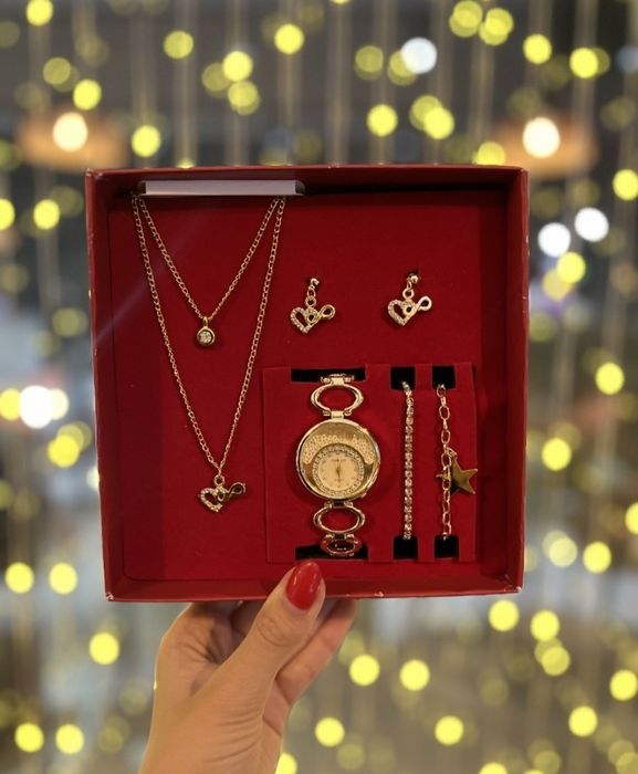 Стильный женский набор