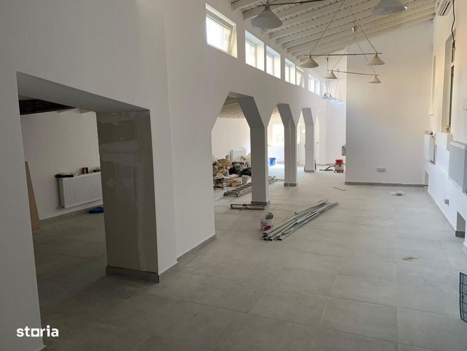 Casa Individuala | De Inchiriat | 9 camere | Renovata/ Reconsolidata