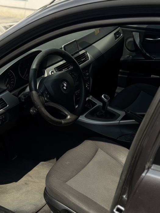 BMW e90 318D 2008