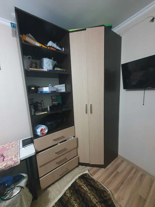 Үлкен шкаф сатылады