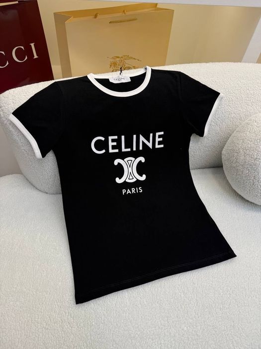 Тениски с къс ръкав