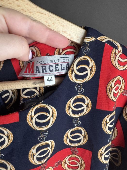 Rochie cu maneci evazate