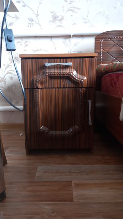 Продам спальни гарнетур