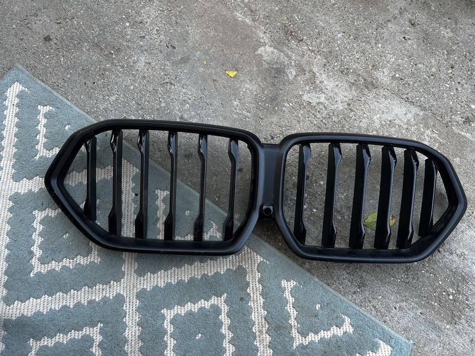 Grilă radiator  bmw x6.g06.