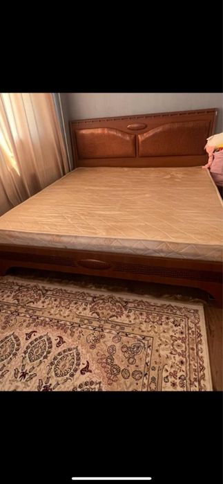 Продам спальный гарнитур и детскую мебель
