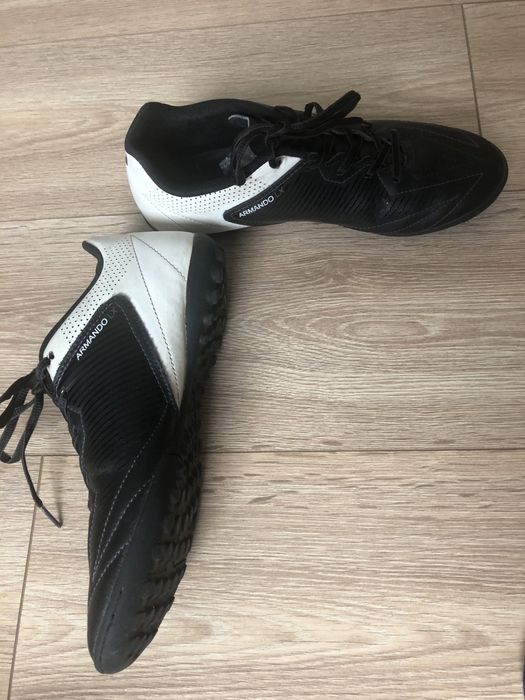 Продам бутсы