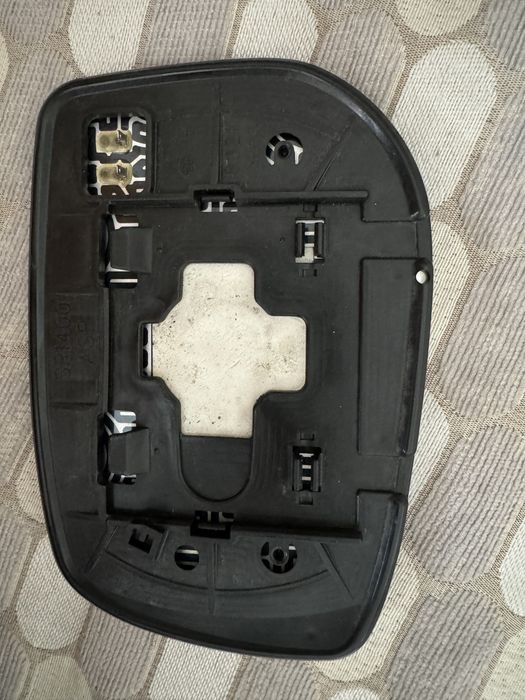 Зеркало на тайота камри 40