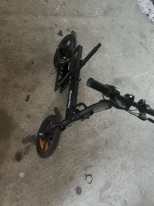 Vand bicicleta electrica