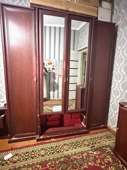 Спальный гарнитур