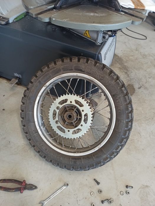 Продавам Honda NX 500