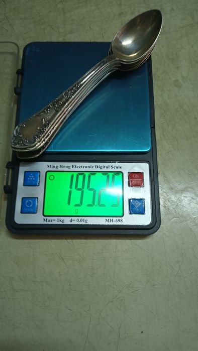 Продаются - серебрянные, чайные ложки, 6 шт.