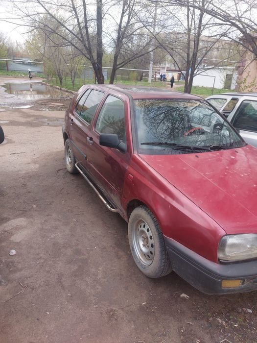 Продам Гольф 3 1.8 обем
