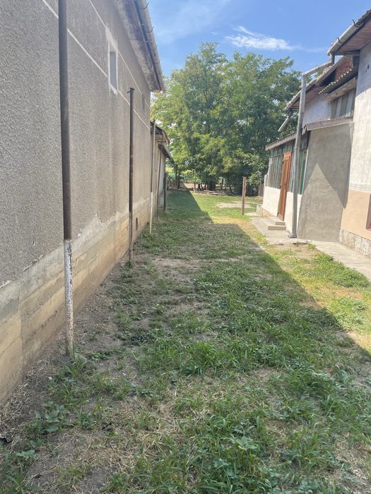 Casa cu teren generos Dorobanti, jud. Arad
