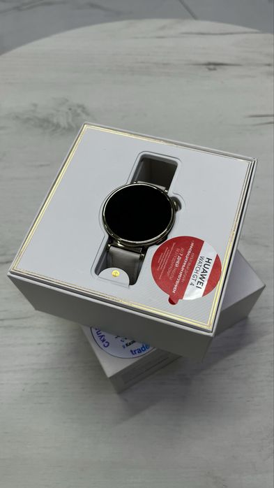 Часы Huawei watch Ara B19