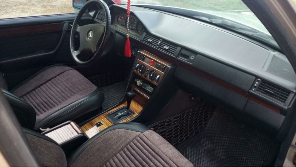 Мерседес бенз w 124