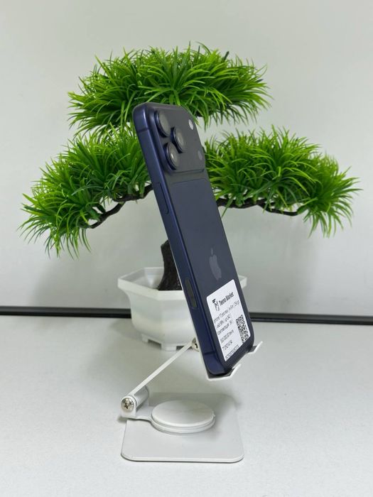 iphone 17 pro max | e-Sim |256 gb / akb 98% | цп 242 |