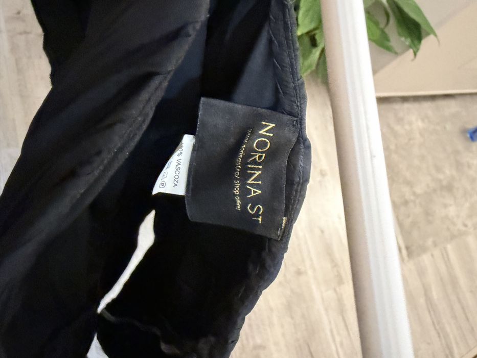 Rochie norina stoica