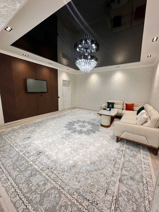 Чиланзар 2 комнатная квартира продаётся