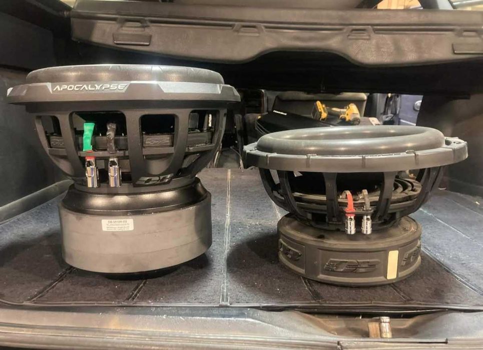 БРУТАЛНИ ЗВЕРОВЕ! 2 бр. Deaf Bonce Apocalypse DB-3512R D2 (7000W) - За ремонт на гофра