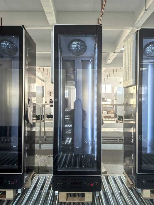 Vitrina verticala refrigerare cu 1 usa / SLIM - 42 / NOU - STOC !