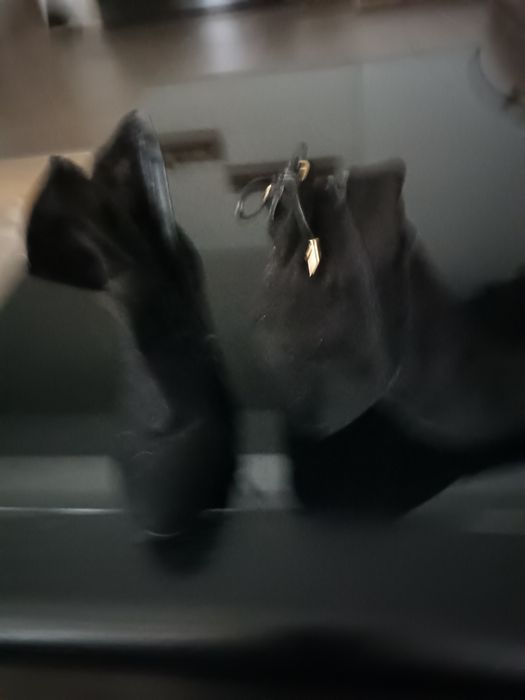 Botine negre cu fermoar