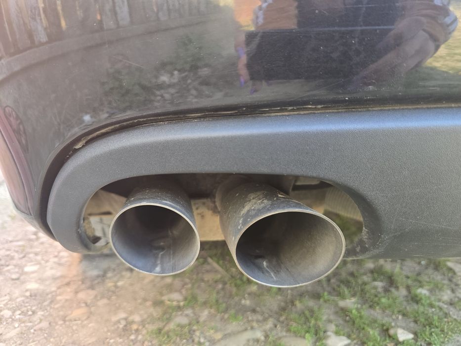 AUDI A4 B8 2010, 2.0TDI 136CP. Piele. Navi Mare. 2 seturi jante.