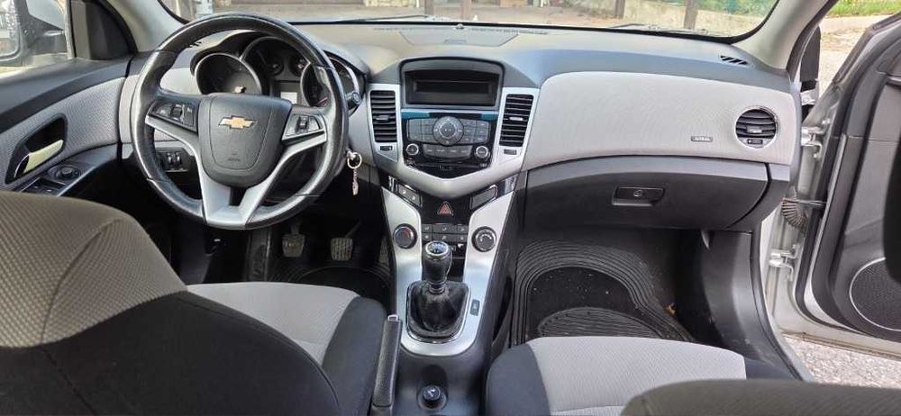 CHEVROLET CRUZE 1.6 газ/бензин -  проблем с двигателя