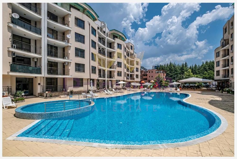 Продава се Тристаен апартамент в к.к. Слънчев бряг - 113 кв.м за 406 €/кв.м - Снимка #1