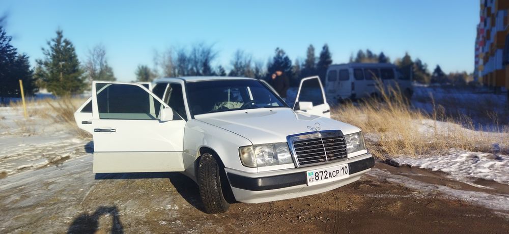 Mercedes Benz 124