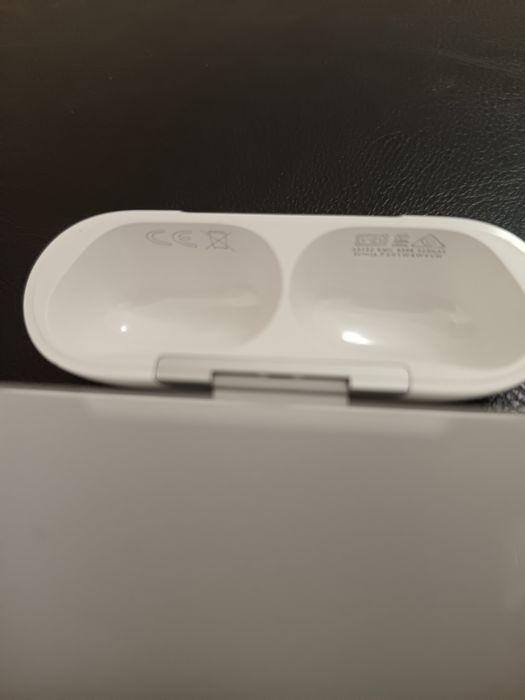 Airpods pro 3 noi