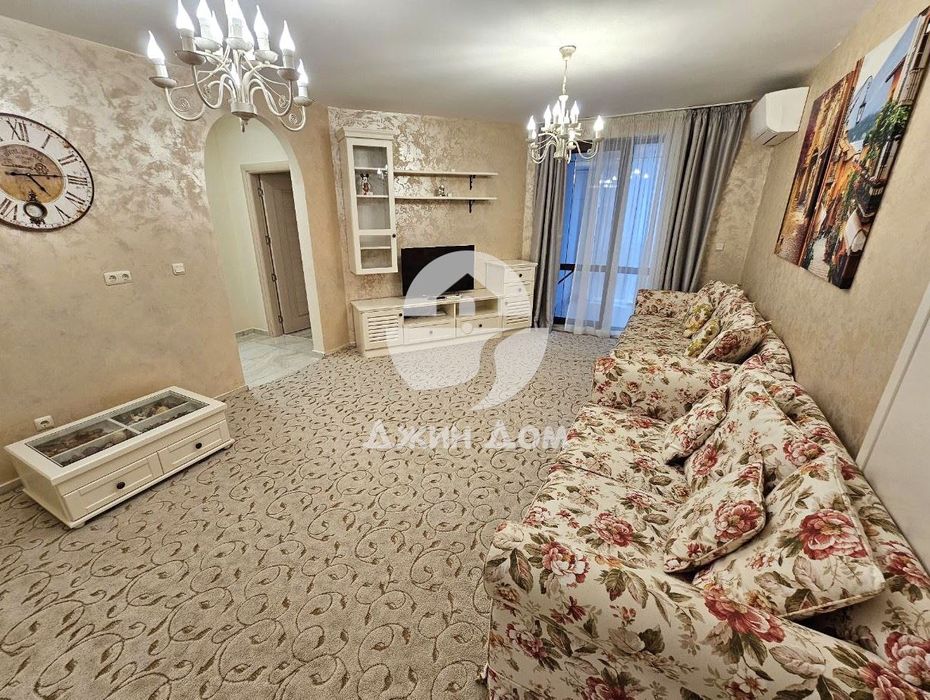 Продава се Многостаен апартамент в Свети Влас - 145 кв.м за 1635 €/кв.м - Снимка #3