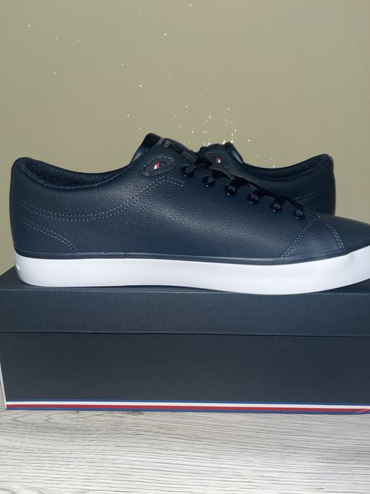 Мъжки кожени кецове Tommy Hilfiger -нови