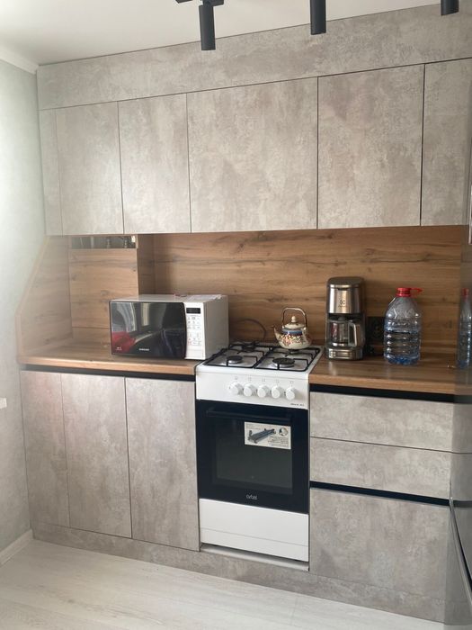 Продам кухонный гарнитур