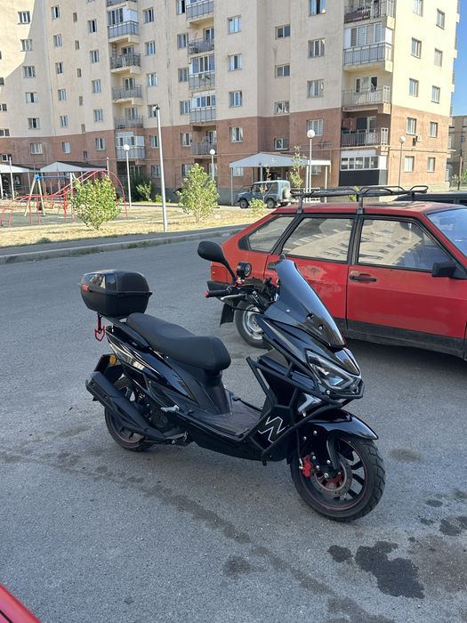 Продам мопед макси