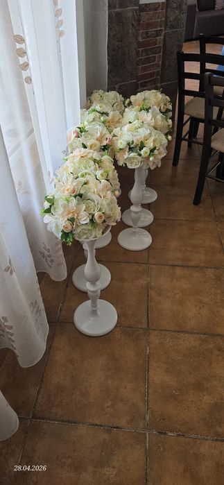 Mese si scaune de vanzare