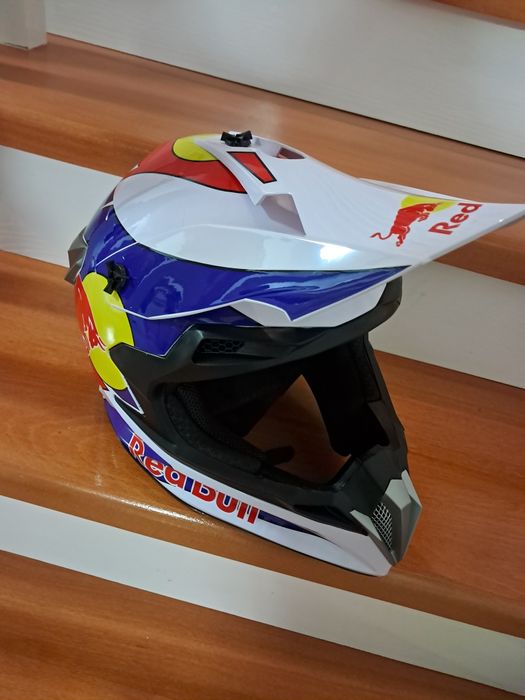 Cască nouă RedBull marimea  XXL