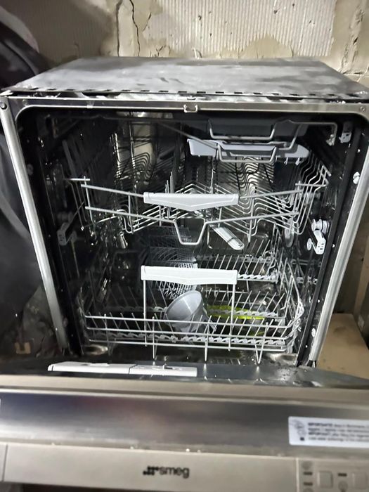 Посудомойка и Духовка