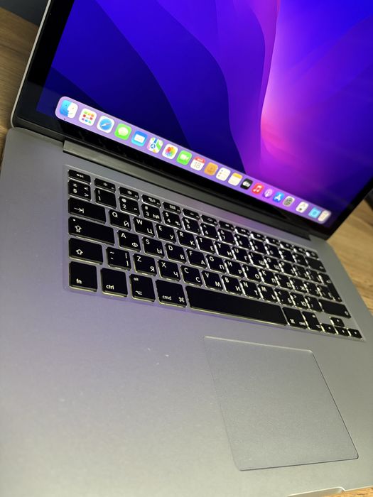 MacBook Pro 15 / core i7 / озу 8