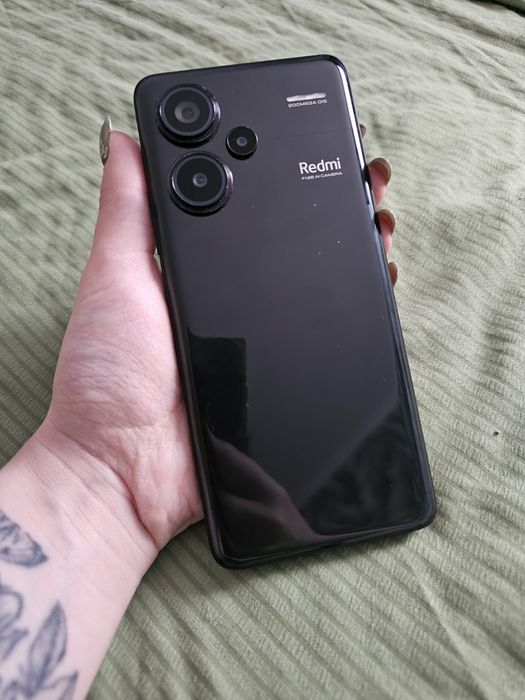 Срочно продам Xiaomi Redmi Note 13 Pro+