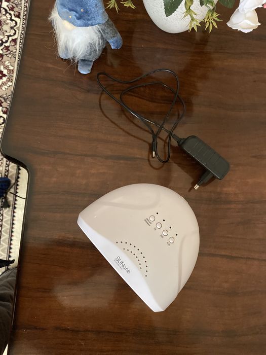 Лампа для маникюра