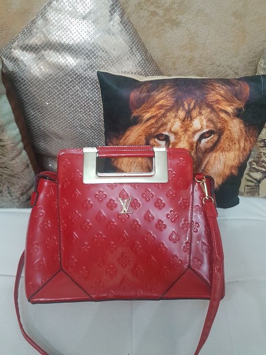 Чанта Louis Vuitton