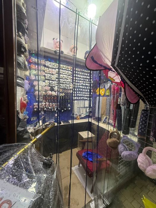 Срочно Продаётся магазин на ТЦ  Катартале  8.000у.е