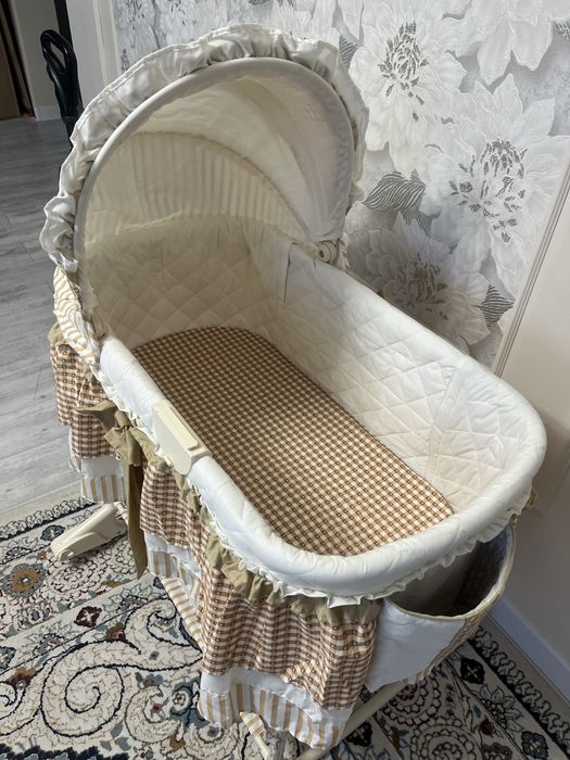 Продам кровать колыбель Babyton