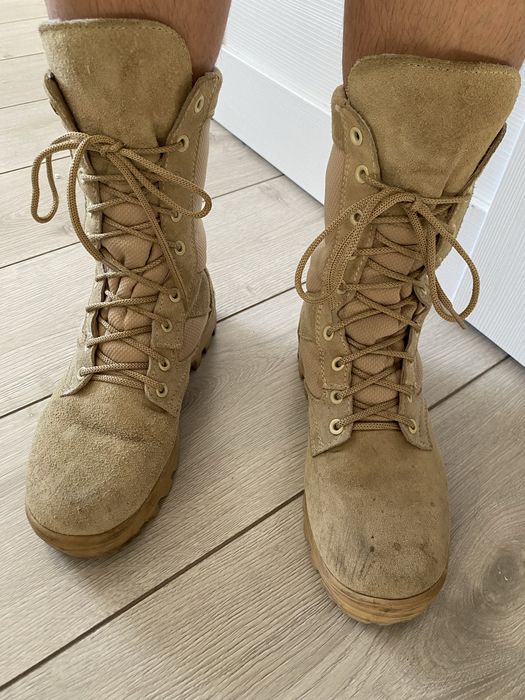 Продается берцы