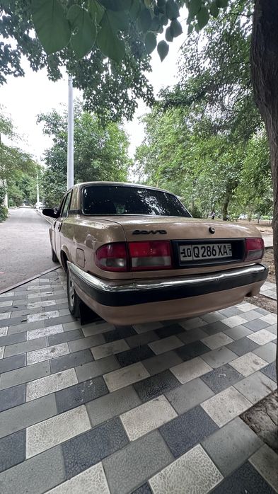 Gaz volga  31105 sotiladi