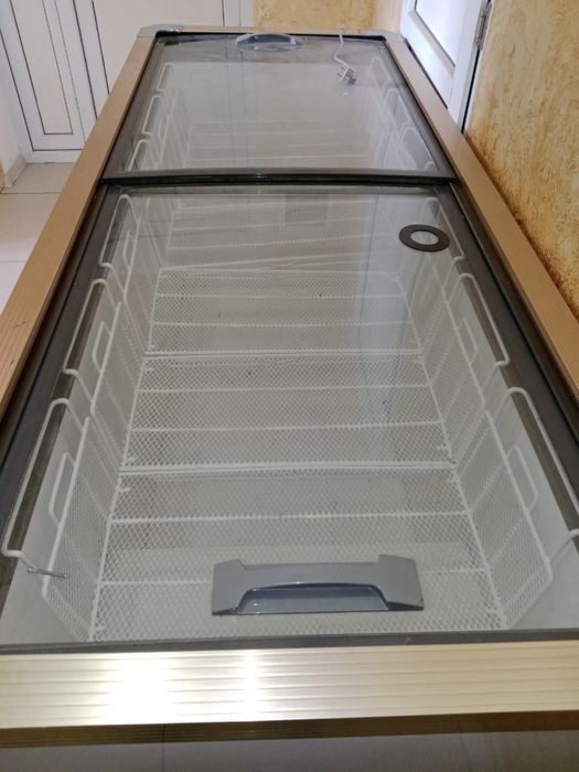 Продам лар-морозильник/холодильник