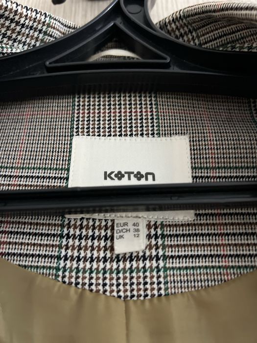 Пиджак в клетку Koton