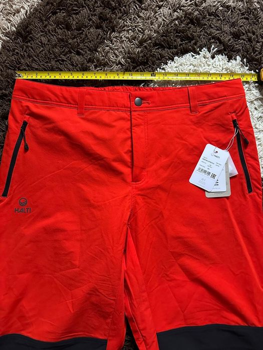 Pantaloni drumeti Halti